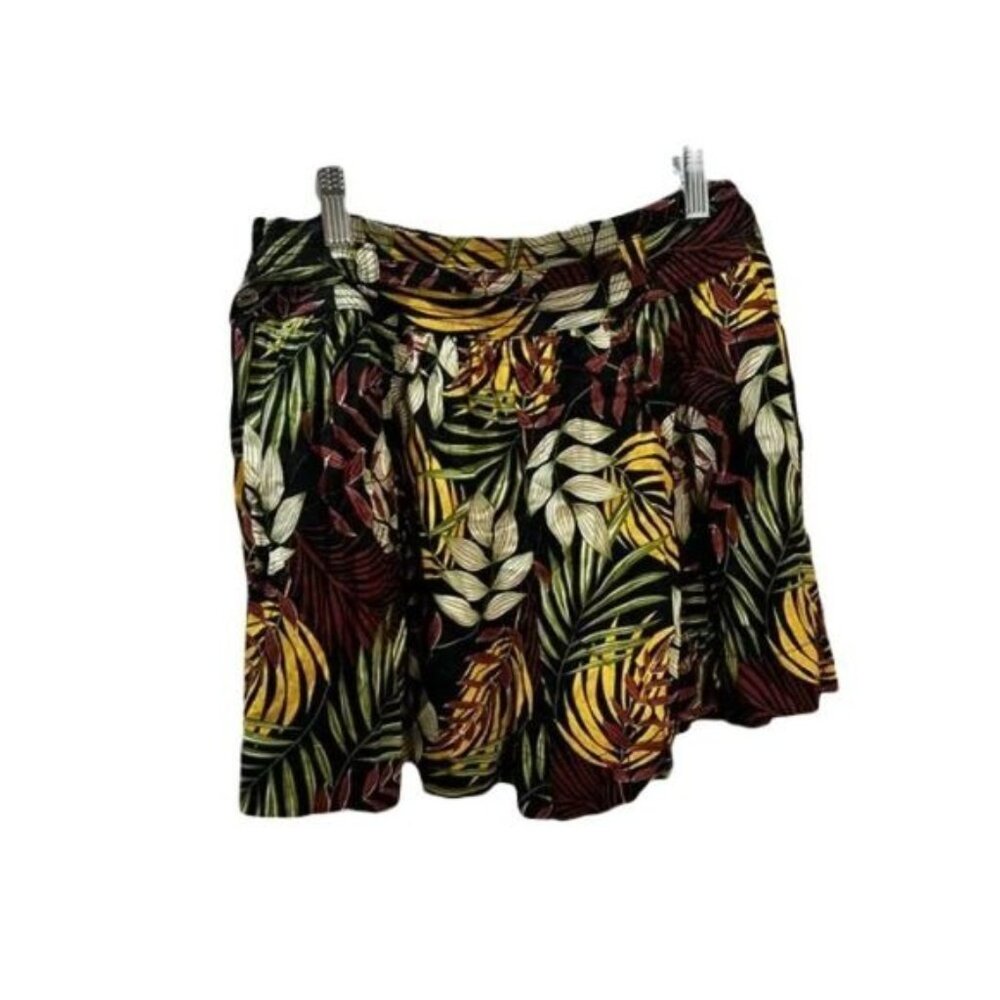 Olivaceous Tropical Print Pleated Flowy‎ High Rise Shorts Small